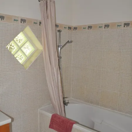 D'hotes De L'estuaire Oda ve Kahvaltı